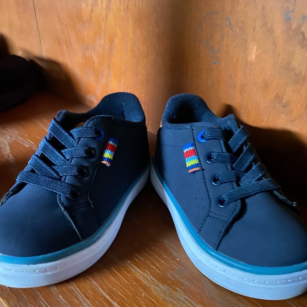 Original penguin kids shoes